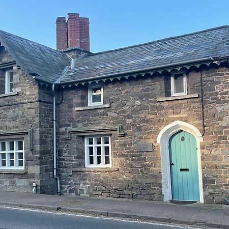 Yew Tree Cottage, 3 Bedroom, 4 Church Row Defynnog Devynock Exterior photo