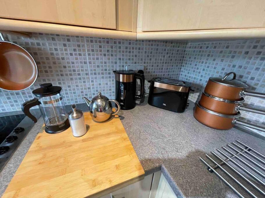 Yew Tree Cottage, 3 Bedroom, 4 Church Row Defynnog Devynock Exterior photo