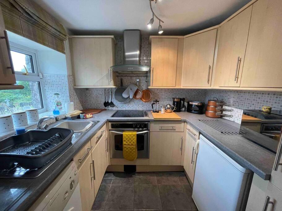 Yew Tree Cottage, 3 Bedroom, 4 Church Row Defynnog Devynock Exterior photo